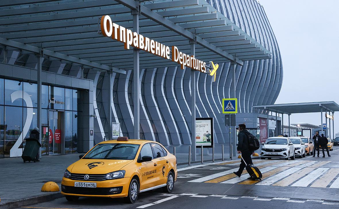 Аксенов назвал условие открытия аэропорта Симферополя